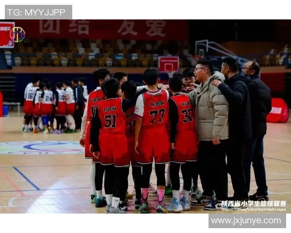 西安篮球队在全国耐力排行榜中荣登第五名展现强大实力与团队精神